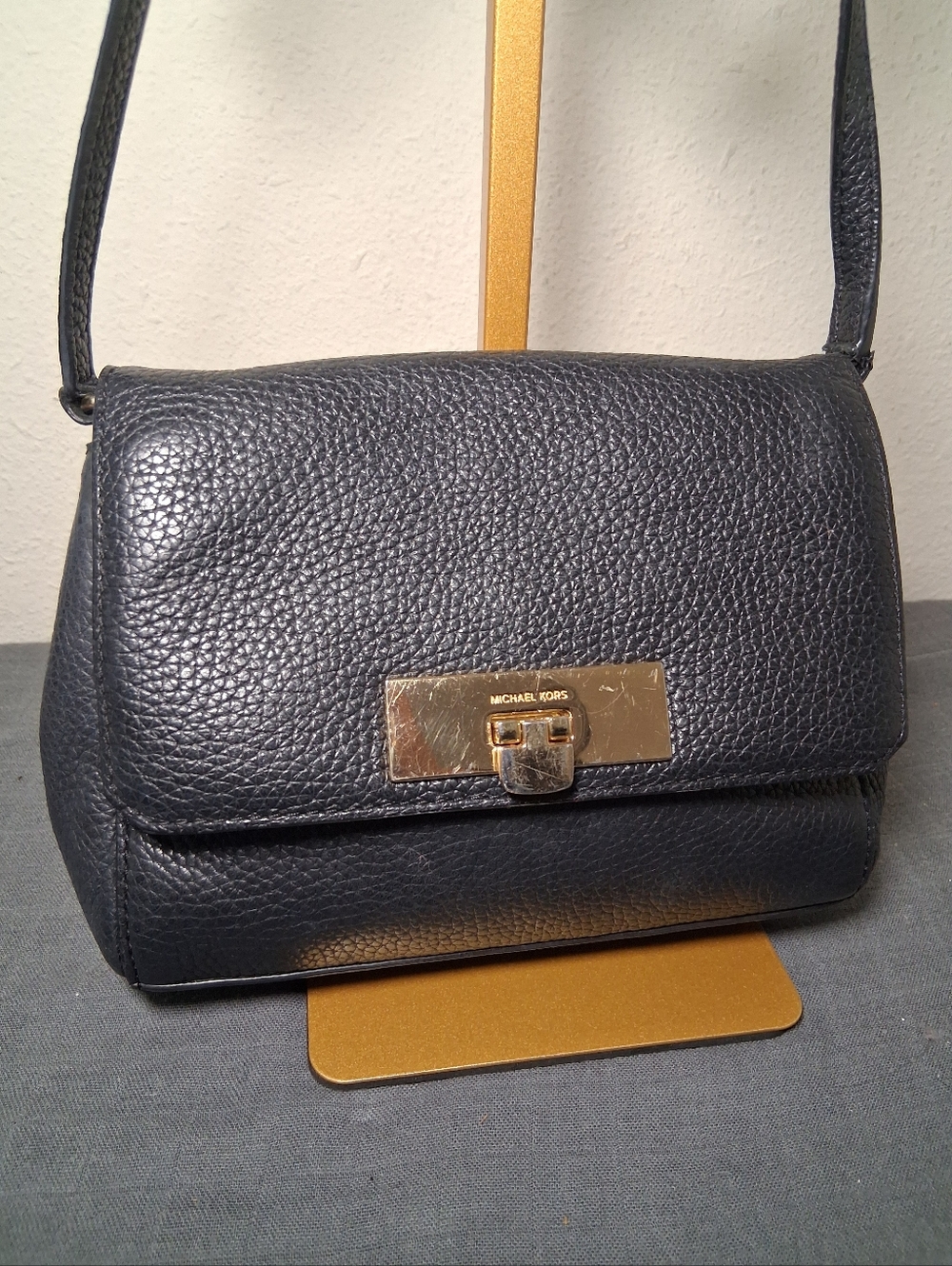 Michael Kors Small Callie Black Crossbody With Adjustable Strap - Picture 2 of 10